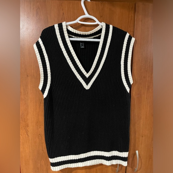 Long Knit Vest - Picture 1 of 3